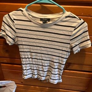 womens cropped tshirt